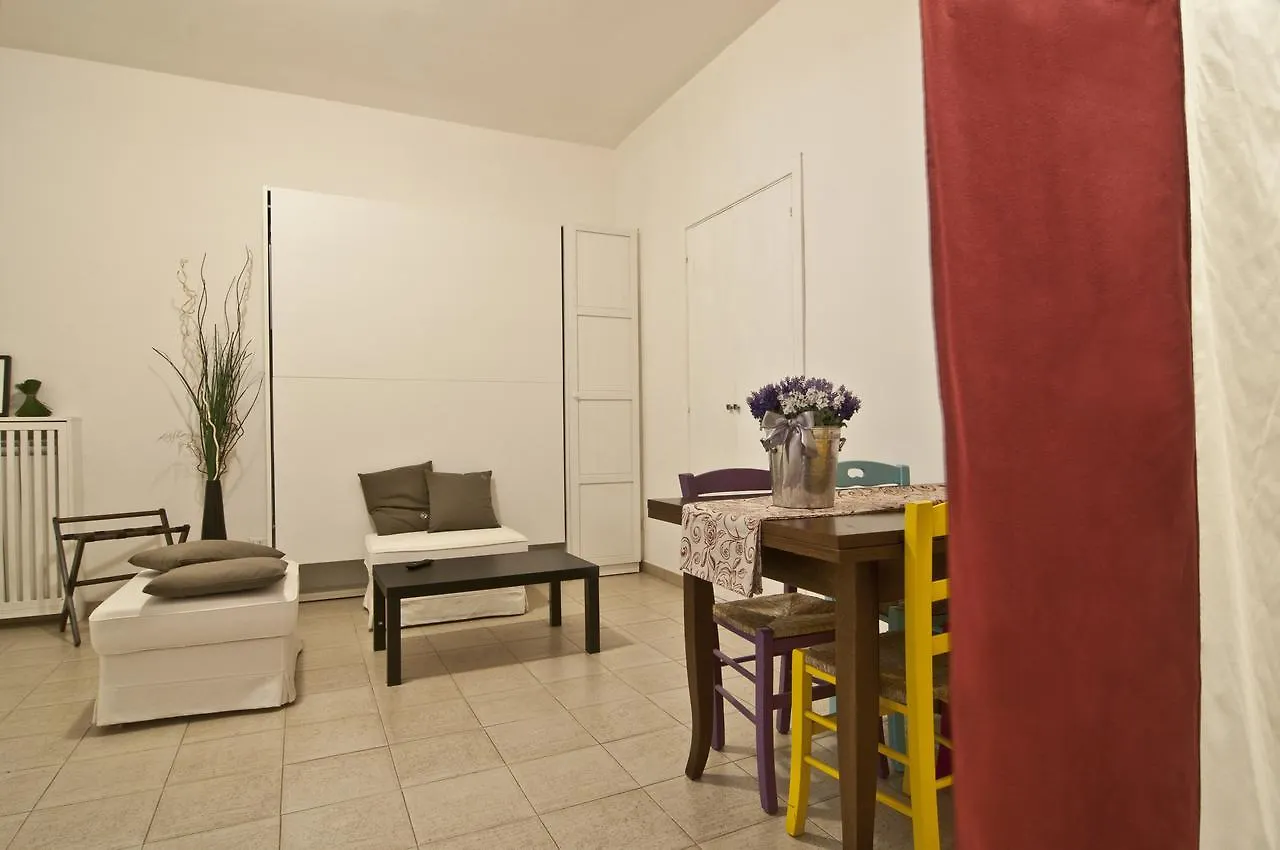 Piazza Risorgimento Studio Rome Apartment