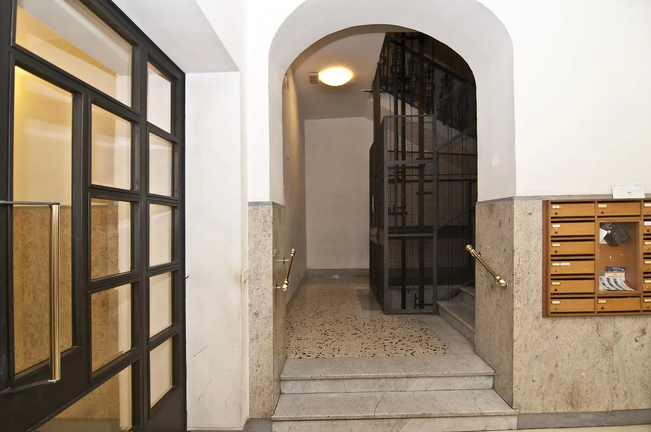 Piazza Risorgimento Studio Roma Italia